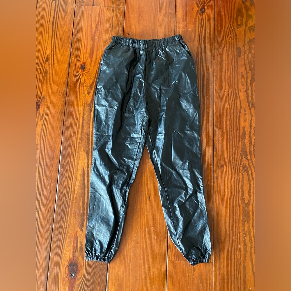 brand new pleather pants from forever 21 !!
